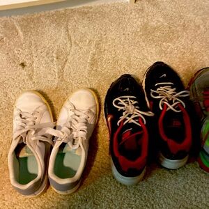 Lot of 4 pairs of women’s Nike sneakers size 6